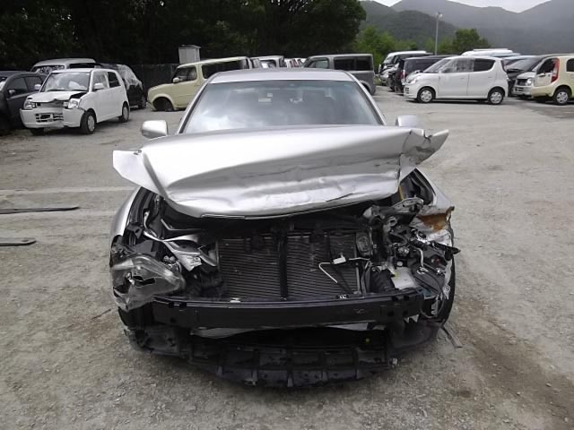 Accident Damaged MarkX Newshape Car For Sale - SAVEMARI